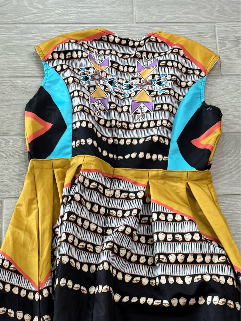 K LOOKINGHORSE Native American Indigenous Owned Authentic Designer Dress Large - Picture 7 of 9